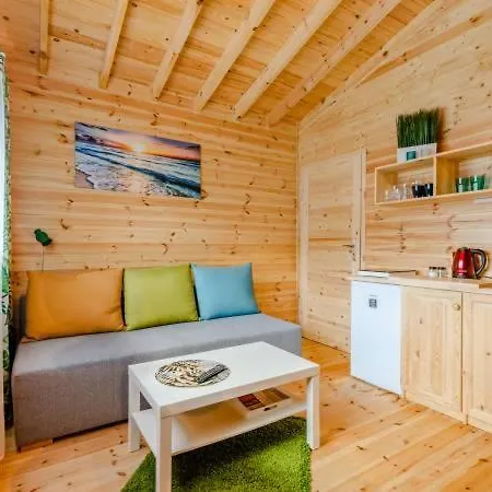 롯지 Letniskowe Sloneczna Przystan *